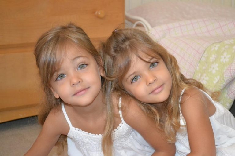 It S Immediately Clear That They Are Future Models This Is How The Cutest Twin Sisters In The